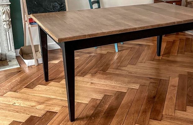 Pourquoi choisir une table en bois massif ? 