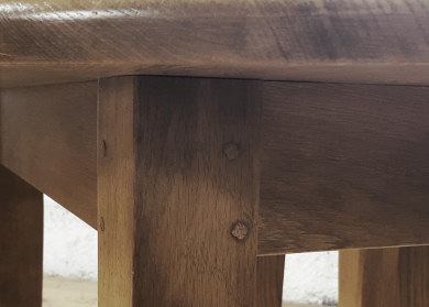 Table fixe RONDE TRADITION - bois de chêne massif detail